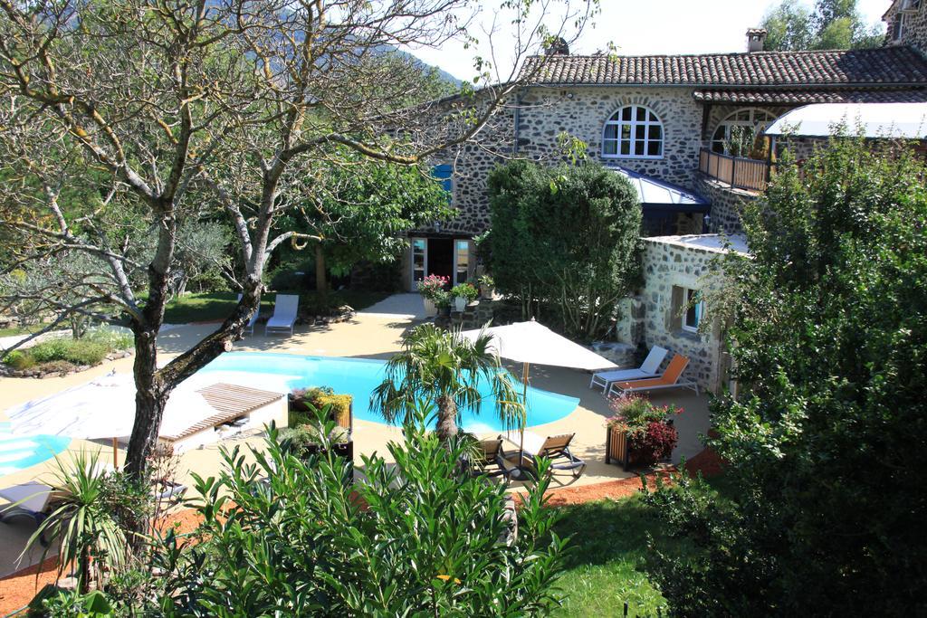 Bed and Breakfast Ferme Du Pic D'Allier Saint-Martin-sur-Lavezon Exterior foto