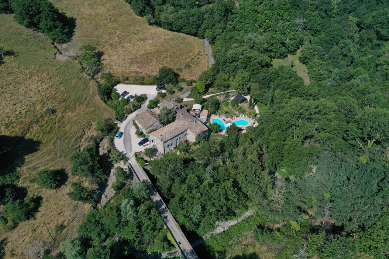 Ferme Du Pic D'Allier Saint-Martin-le-Supérieur Exterior foto
